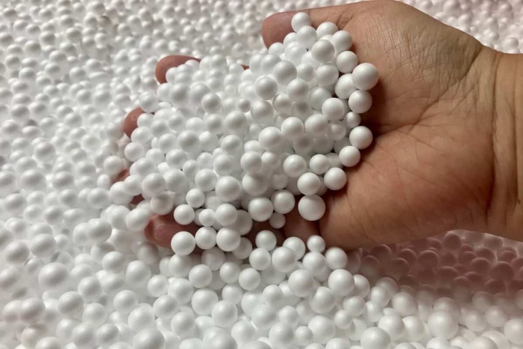 مواد داخل مبل شنی و بین بگ